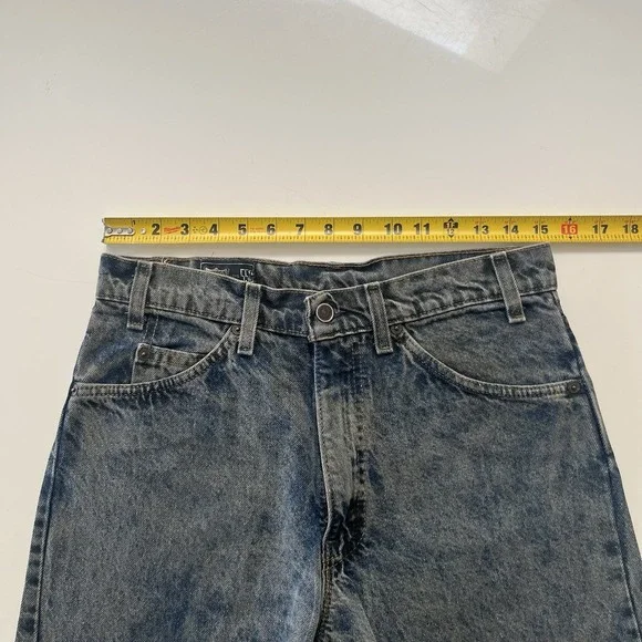 Vintage Levis Silvertab Shorts Womens 31 Blue Denim 90s Fit Booty Jorts Cowgirl - Picture 6 of 7